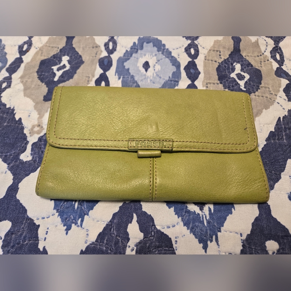 Fossil Green Genuine Leather Wallet